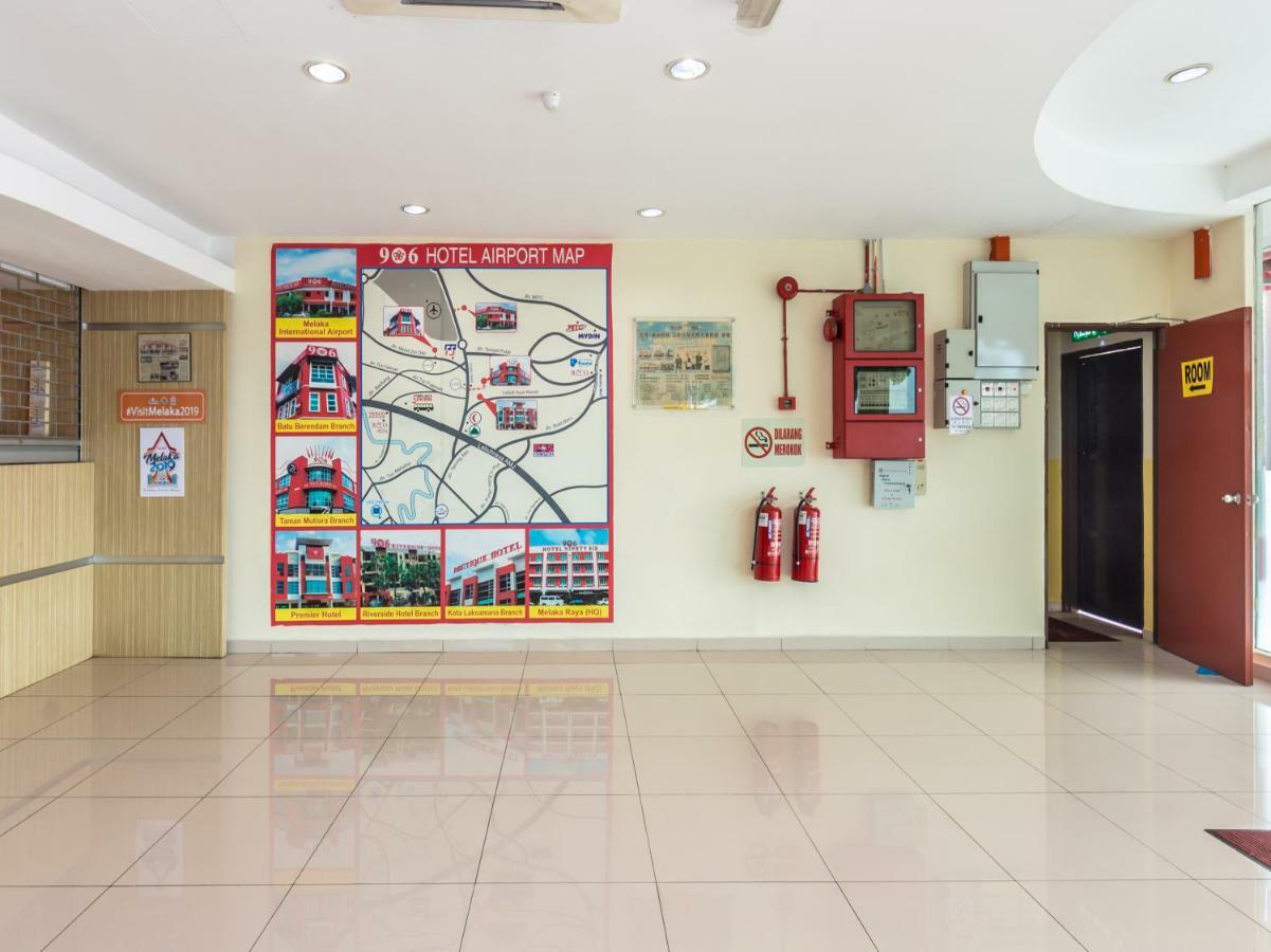 Hotel Oyo 1158 906 Airport Malacca Exterior foto